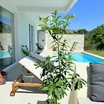 Pool 4 Leisure Διαμέρισμα Ντουμπρόβνικ