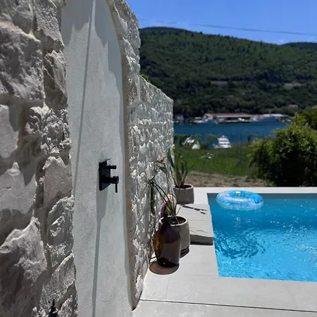 Pool 4 Leisure *